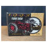 1/16 IH I-D-9 1993 Farm Show NIB Ertl