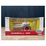 1/16 Farmall 460 w/Blade NIB Ertl