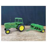 1/16 John Deere 4440 + Grain Drill Ertl