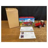 1/32 IH 3788 2010 NFTS NIB Ertl