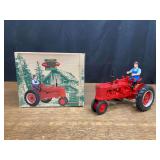 1/16 Farmall H 50th Anniversary NIB Ertl