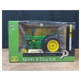 1/16 John Deere R Precision Key NIB Ertl