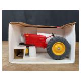 1/16 MH 102 Puller 1999 Louisville NIB SC