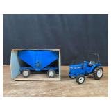 (2) 1/16 Ford Gravity Wagon + 1920