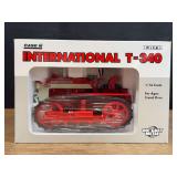 1/16 IH T-340 Crawler NIB Ertl