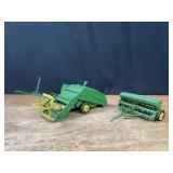 (2) 1/16 John Deere 30 Combine + Grain Drill Eska