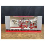 1/28 McCormick-Deering Thresher Special Edition NIB SC