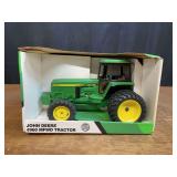 1/16 John Deere 4960 NIB Ertl