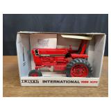 1/16 IH 1066 NIB Ertl