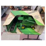 1/16 John Deere 9600 Combine