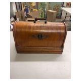 Singer Sewing Machine