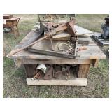 Work Bench with Gear Driven Vise