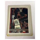 1997 Topps #123 Michael Jordan