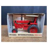 1/16 IH 1066 Special Edition NIB Ertl