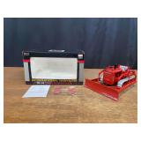 1/16 IH TD-14 Crawler NIB SC