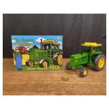 1/16 John Deere 4520 2001 NFTS NIB Ertl