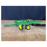 1/16 John Deere 220 Flex Disk Ertl