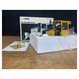 1/16 John Deere 650H Dozer Precision NIB Ertl