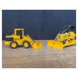 (2) 1/16 John Deere 450 Crawler + Wheel Loader Ertl