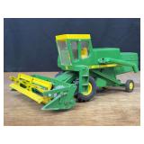 1/24 John Deere 6600 Combine Ertl