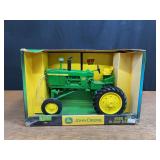1/16 John Deere 4010 Hi-Crop NIB Ertl