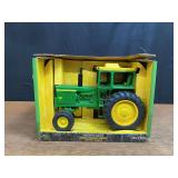 1/16 John Deere 4620 Collector NIB Ertl