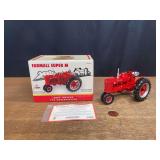 1/16 Farmall Super M 2007 Indiana FFA NIB Ertl