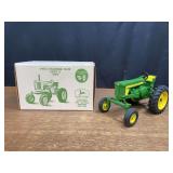 1/16 John Deere 720 Hi-Crop 1990 2 Cylinder NIB Ertl
