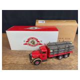 1/34 Mack L Series Logging Truck NIB 1st Gear