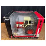 1/16 IH 1468 Precision Key NIB Ertl