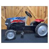 Case-IH Magnum 180 Stars + Stripes Pedal Tractor Ertl