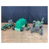 (4) Tractor Cookie Jar, S&P, Decorations