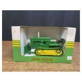 1/16 John Deere MC Crawler NIB SC