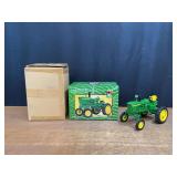 1/16 John Deere 4010 Hi-Crop 2003 NFTM NIB Ertl