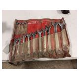 3/8"- 1-1/4 Wrench Set in Roll
