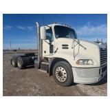 2012 Mack Semi