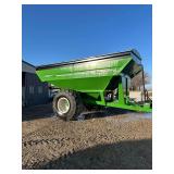 Brent 1080 Grain Cart w/ Tarp and Scales