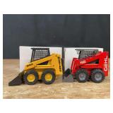 (2) 1/25 Gehl 4625 + Mustang 940 Skid Steers NIB NZG