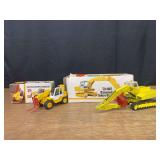 (2) 1/35 JCB 520 Telescopic Handler + 807 Excavator NIB NZG