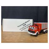 1/50 Fire Truck w/Roll Off Tipper NIB Conrad