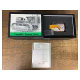 1/24 Caterpillar 70 Crawler NIB CCM