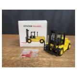 1/30 Hyster H12.00XL Forklift NIB NZG