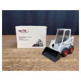 1/24 Bobcat M-700 Skid Steer NIB Gescha