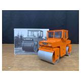1/25 Hamm DV8 Roller NIB NZG