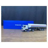 1/50 Volvo FL10 Tanker Semi NIB Conrad