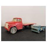 (2) IH Loadstar Truck + Scout Ertl