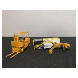 (2) Caterpillar Excavator + Forklift