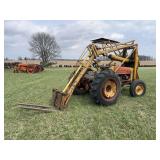 International 300 Utility with Pallet Loader