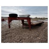 Holland Formula 150 Tandem Axle w/Duals Gooseneck Trailer