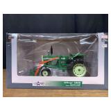 1/16 Oliver 1800 w/Loader 2015 Pork Expo NIB SC
